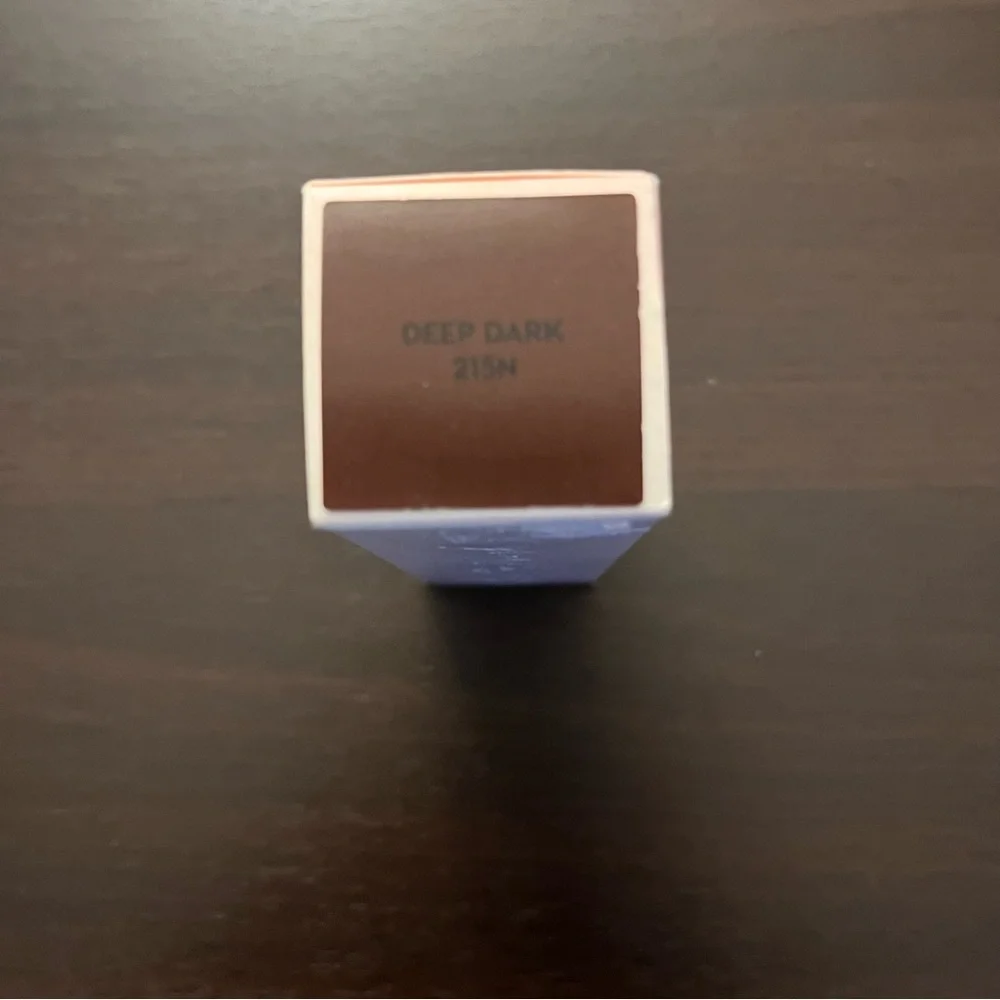 ColourPop Pretty Fresh Hydrating Foundation - Deep Dark‎ 215N